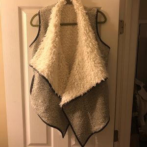 Teddy reversible vest